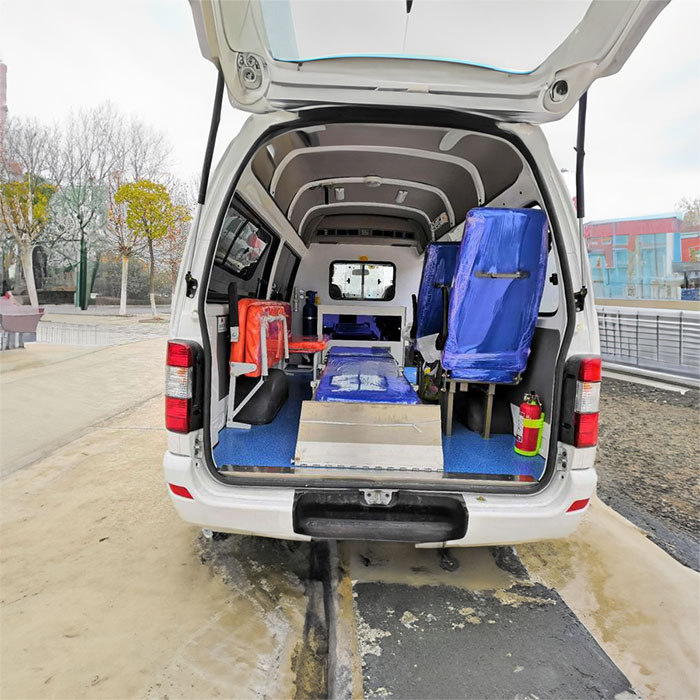 龙岗广东粤北人民医院租救护车护送到山西医科大学第二医院（山西红十字医院）出租120电话