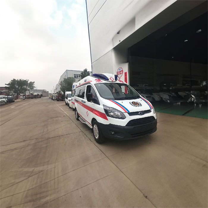 深圳深圳救护车租赁病重回老家到清远市市辖区病人转运车辆电话