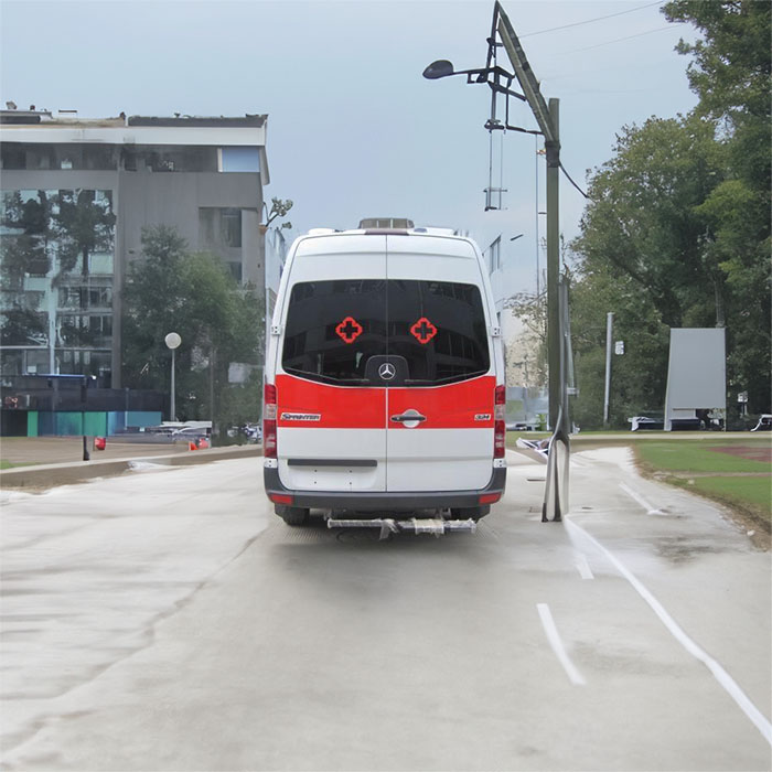 深圳深圳救护车出租出院回老家到深圳市龙岗区有担架的车接送电话