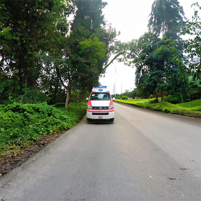 龙岗南方医科大学深圳宝安医院租私人救护车转院到青海大学附属医院（青大附院）救护车租赁