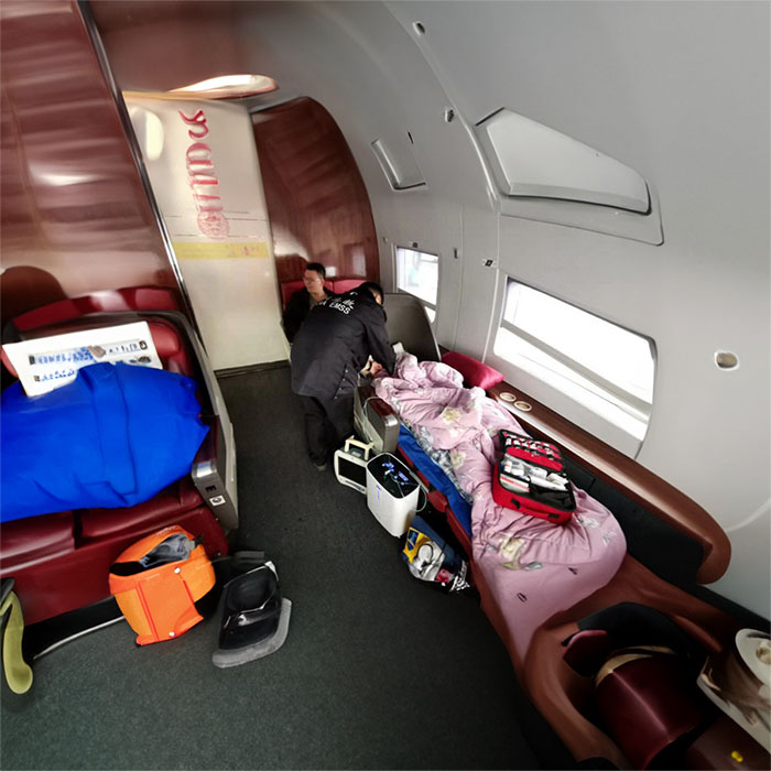 深圳深圳救护车出租康复回家到清远市连州市救护车打什么电话号码