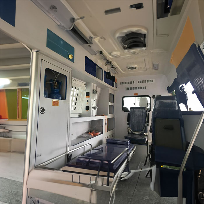 深圳深圳急救车租赁康复回老家到梅州市大埔县市救护车出租电话号码