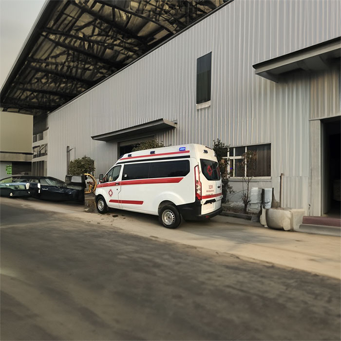 深圳深圳救护车出租出院返乡到江门市新会区120救护车电话