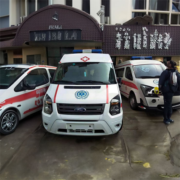 龙岗广州医学院第二附属医院租私人急救车到新疆医科大学第二附属医院七道湾医院（新疆医科大学第二附属医院老院）长途救护车转运公司-救护车出租