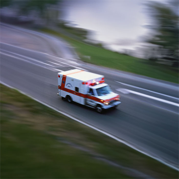 深圳深圳救护车租赁出院回家到梅州市蕉岭县救护车是什么电话