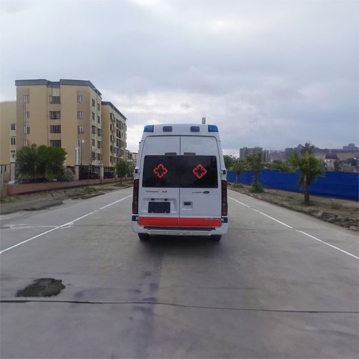 龙岗广东省广州市人民医院租私人救护车到广州医学院第二附属医院救护车价格价格