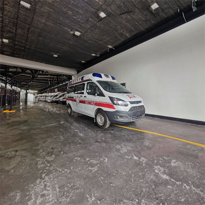 龙岗中山大学附属医院黄埔院区私人救护车租赁到昆明延安医院非急就救护车护送服务电话