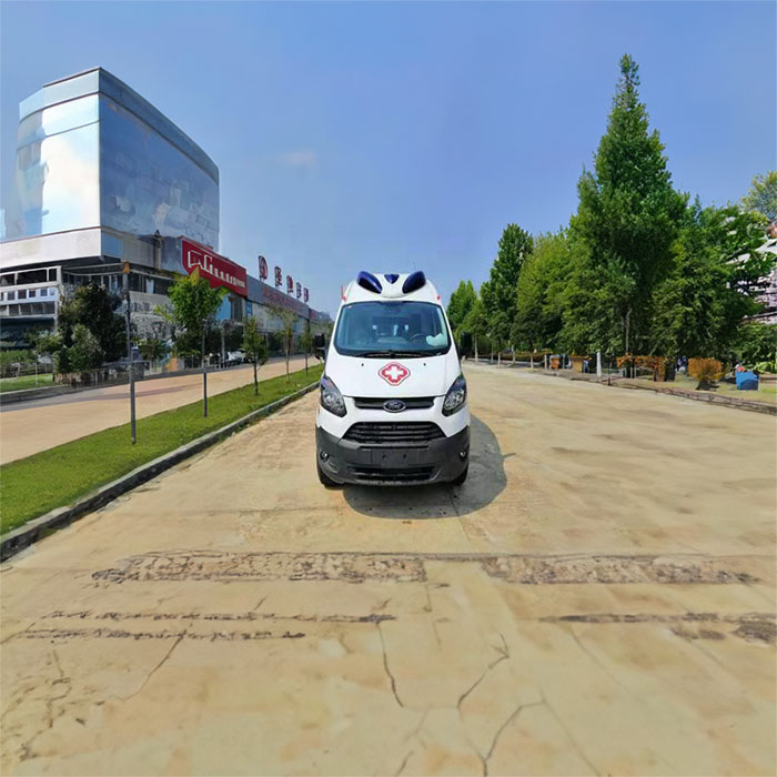 龙岗广东省中山大学附属汕头医院租私人救护车到中国人民解放军兰州军区乌鲁木齐总医院非负压救护车转运时车窗应-救护车出租