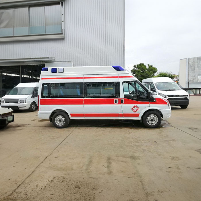 龙岗中山大学中山眼科中心租赁私家救护车转院到海南省农垦三亚医院救护车接送收费