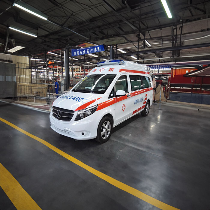 龙岗广州市妇幼保健院租用私人救护车护送到江西仁济医院南昌三三四医院（334医院、仁济医院）私人租赁救护车