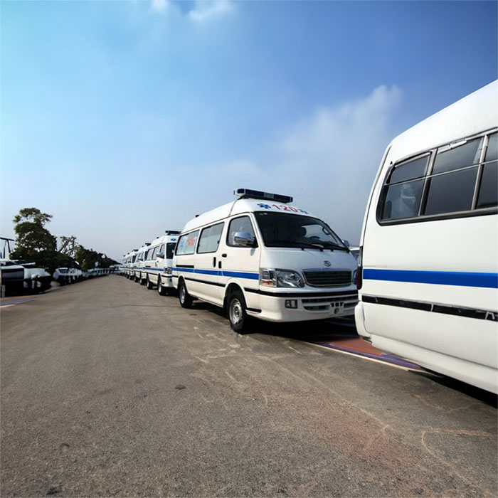 深圳深圳120急救车租赁病重回老家到潮州市市辖区私家救护车出租电话