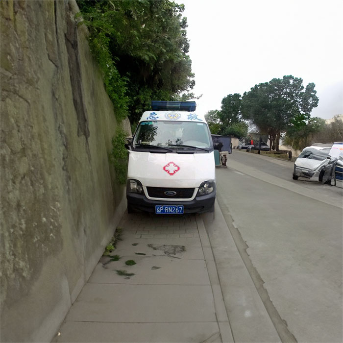 深圳深圳120救护车租赁病重返乡到茂名市化州市救护车是什么电话号码