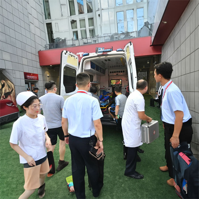 龙岗广东罗定市人民医院租私家救护车转院到长沙医院120救护车出租