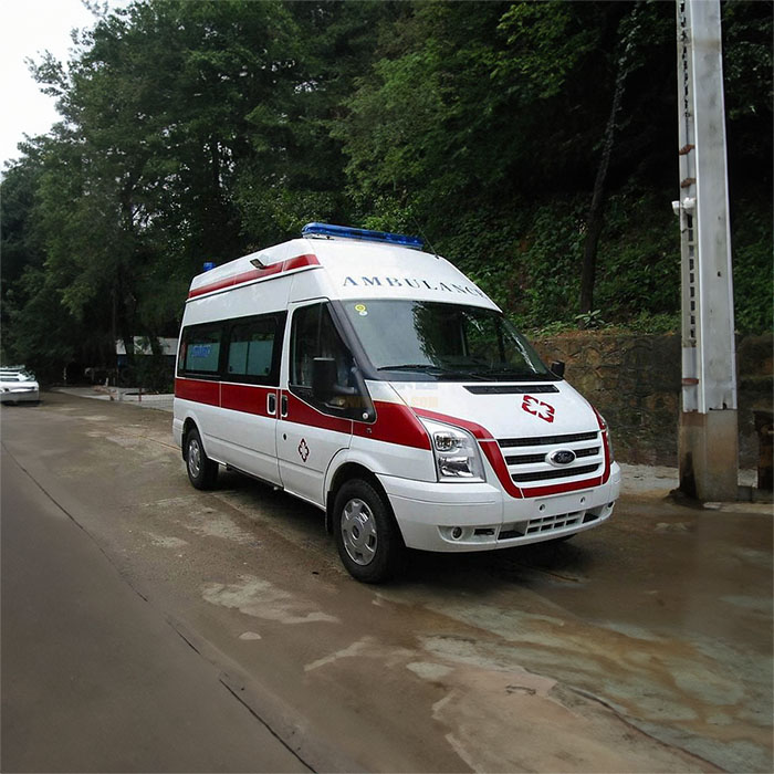 深圳深圳急救车租赁出院回老家到河源市龙川县私人救护车租车电话