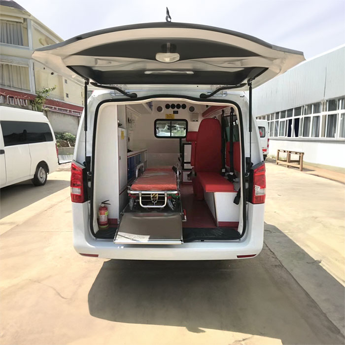 龙岗广东东莞康华医院救护车出租到第四军医大学唐都医院（唐都医院）跨省救护车出租