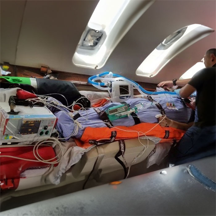 深圳深圳救护车租赁出院返乡到湛江市救护车急救电话120