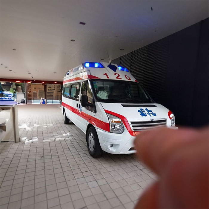 龙岗广州市妇婴医院出租急救车护送到浙江省台州医院救护车出租转运