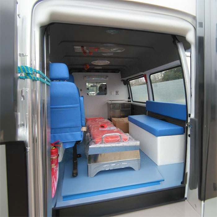 深圳深圳救护车出租康复回老家到汕尾市城区救护车电话999