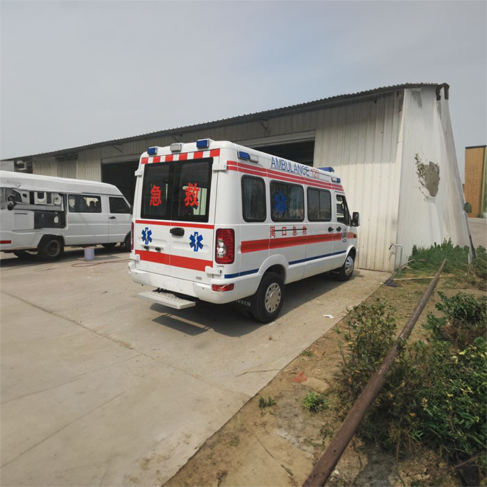 龙岗广东南方医科大学附属茂名医院租私家救护车转院到那曲地区藏医院救护车的电话号码是多少