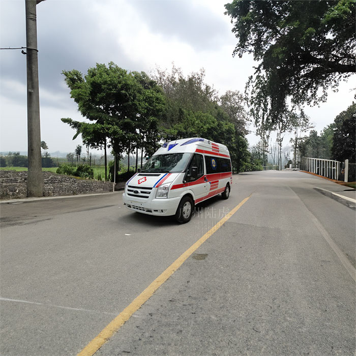 深圳深圳急救车出租康复回家到湛江市廉江市120急救电话