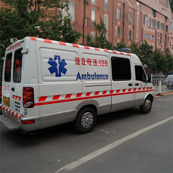 深圳深圳120救护车出租出院回家到江门市江海区救护车热线电话