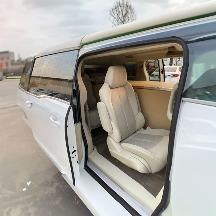 龙岗广东东莞市人民医院预约私人救护车租赁到浙江大学医学院附属邵逸夫医院（邵逸夫医院）120转运收费-救护车出租