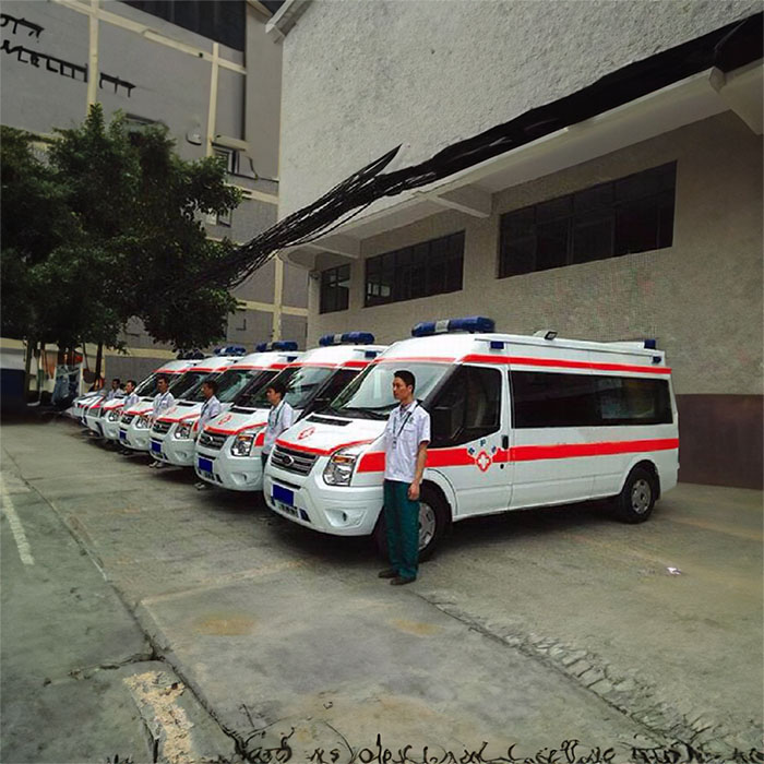 深圳深圳急救车出租病重回老家到韶关市市辖区转院怎么联系接收医院有车送吗