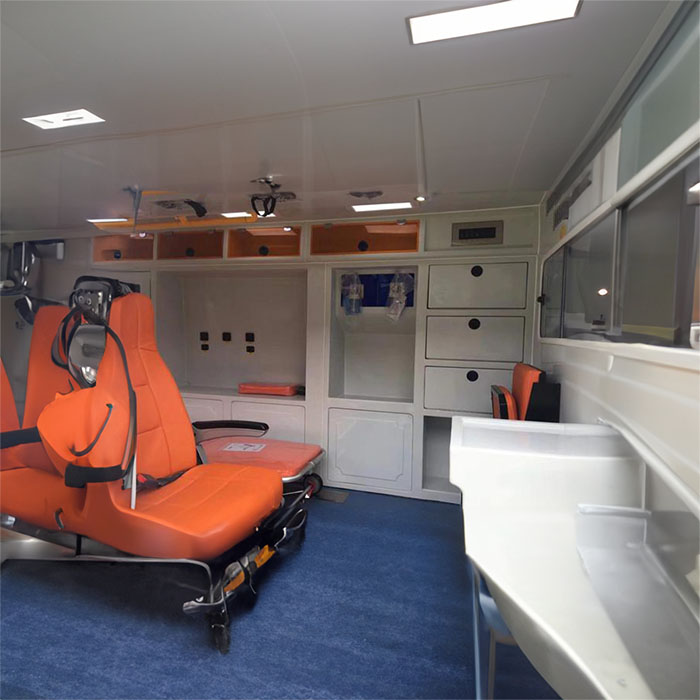 深圳深圳救护车租赁康复回家到广州市市辖区出院接送车电话