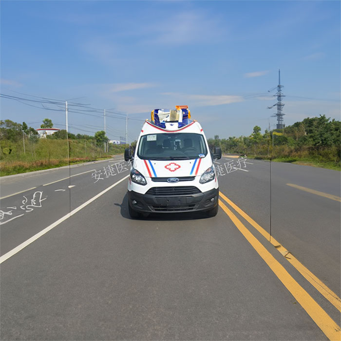 龙岗广东广州市工人医院预约私人救护车转运到天津市中西医结合医院救护车出租转运