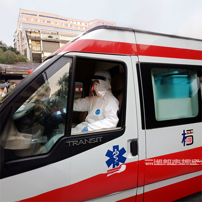 深圳深圳120救护车出租康复护送到珠海市斗门区预约120救护车电话