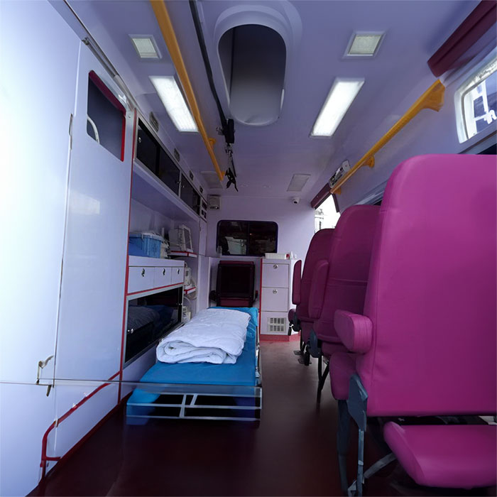 龙岗深圳急救车出租康复回家到惠州市租救护车电话