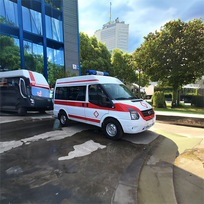 龙岗深圳急救车出租出院返乡到河源市龙川县转院车辆联系