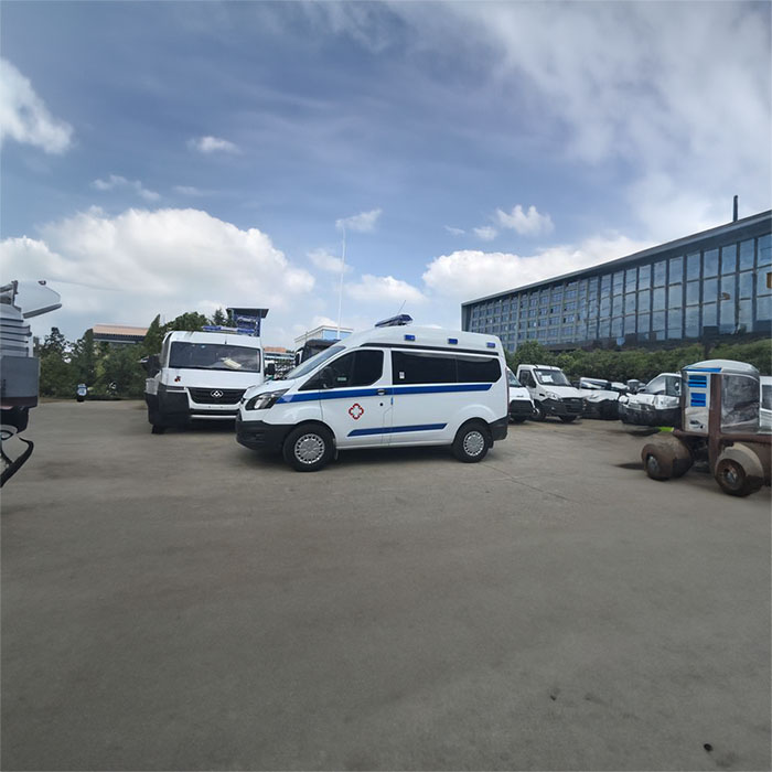 宝安深圳120急救车租赁康复回老家到潮州市湘桥区救护车电话及价格