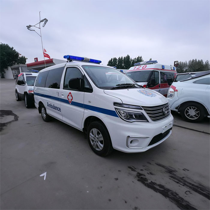 深圳深圳120救护车出租出院回老家到湛江市吴川市私人救护车电话号码