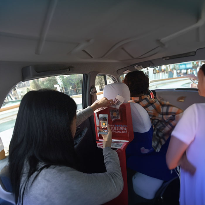 宝安深圳120急救车租赁康复回老家到东莞市医院联系方式