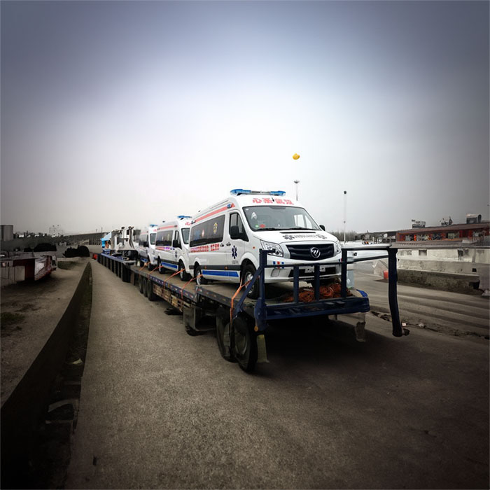 广东省东莞市中医院租私家救护车转院到新疆医科大学附属医院私家救护转运-救护车出租