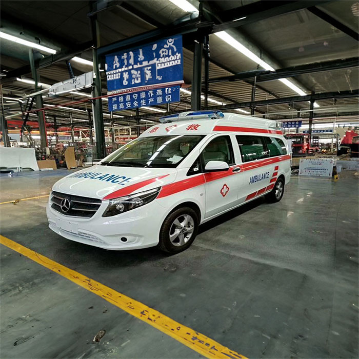 深圳深圳120急救车租赁康复回老家到茂名市救护车的电话是啥