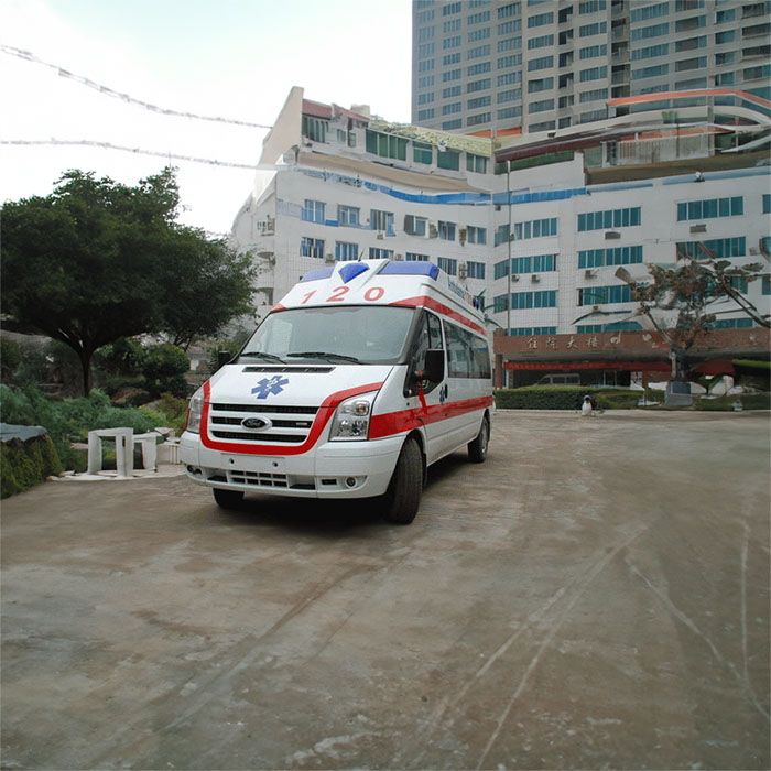 福田深圳120救护车租赁病重返乡到揭阳市出院救护车电话