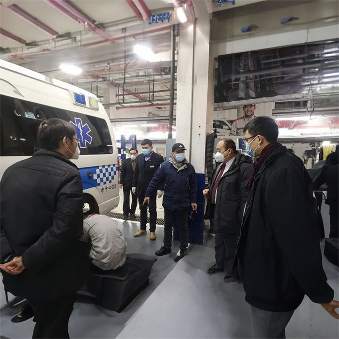 龙岗深圳120急救车租赁病重回老家到深圳市罗湖区医院救护车电话怎么打
