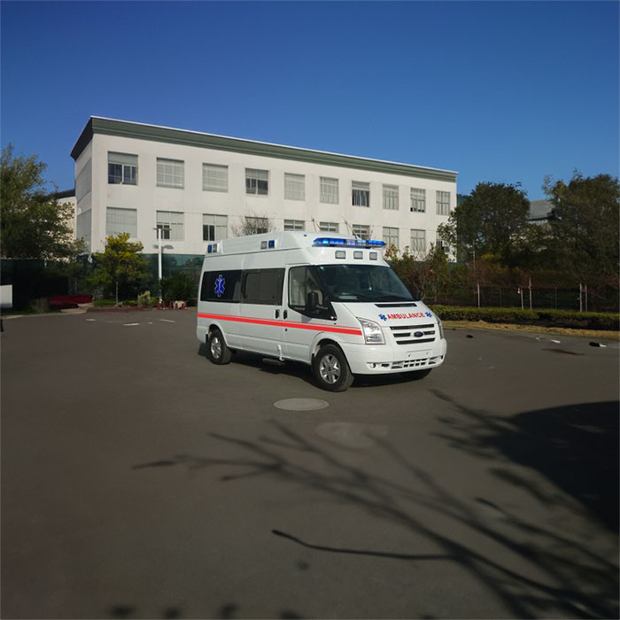 深圳救护车租赁出院回家到东莞市医院电话是多少