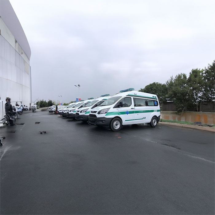 罗湖深圳120救护车租赁康复回老家到肇庆市鼎湖区救护车的电话是多少