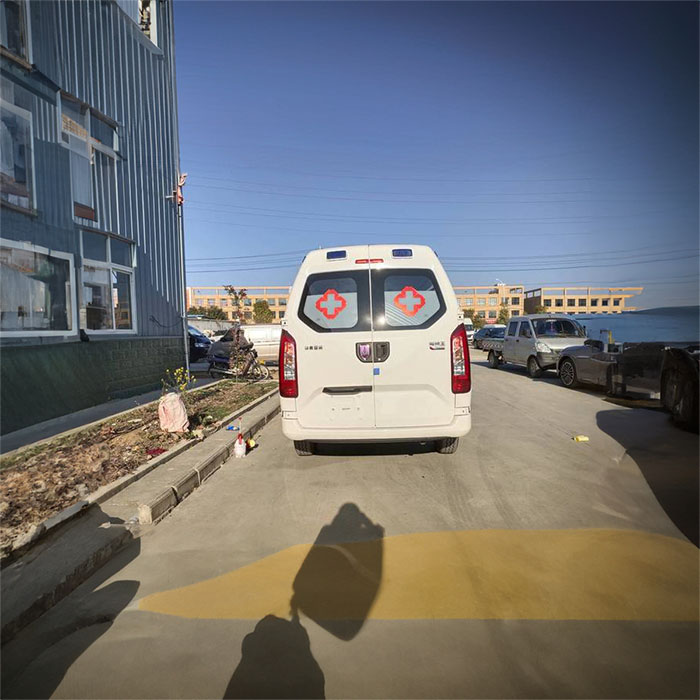深圳急救车租赁康复回家到江门市开平市救护车 联系