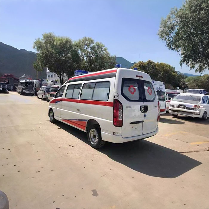 广东省广东暨南大学医学院第四附属医院预约私人救护车转运到邵阳市中心医院120救护车出租